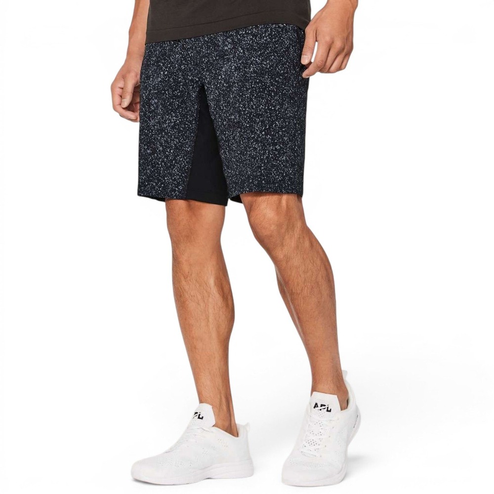 Lululemon T.H.E. Short 9" Mens L Inked Light‎ Cast Black Luxtreme Liner Stretch